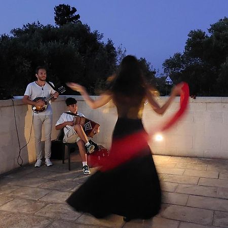 Trulli Aurasia أوستوني المظهر الخارجي الصورة