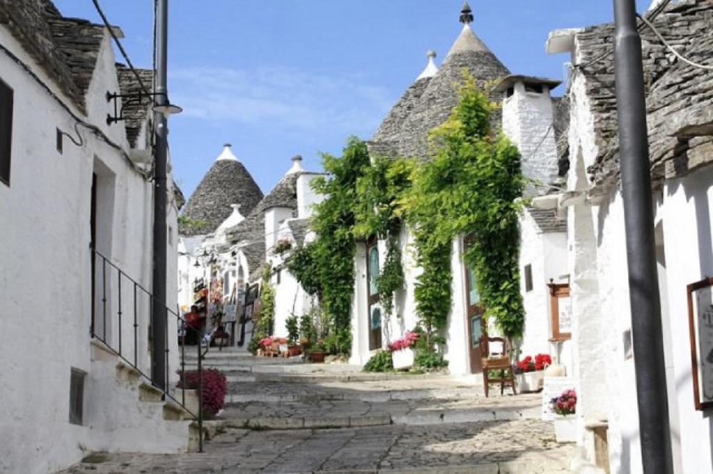 Trulli Aurasia أوستوني المظهر الخارجي الصورة