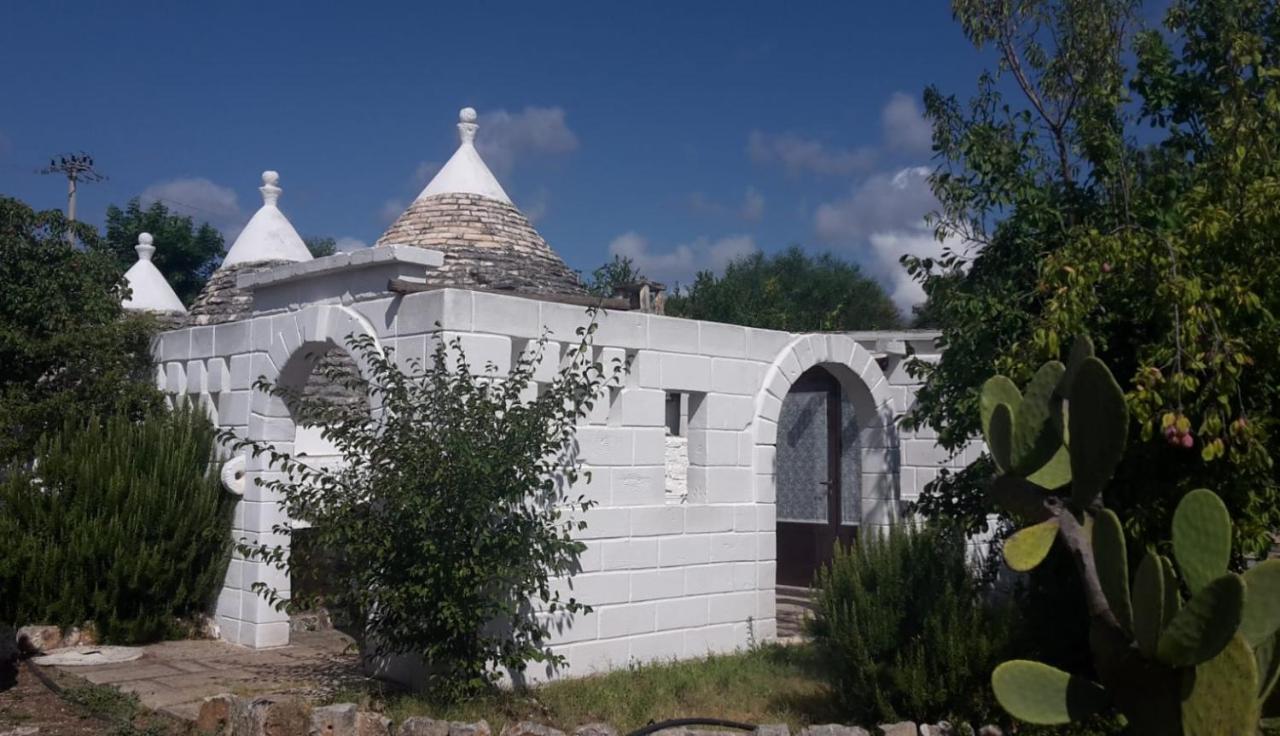 Trulli Aurasia أوستوني المظهر الخارجي الصورة